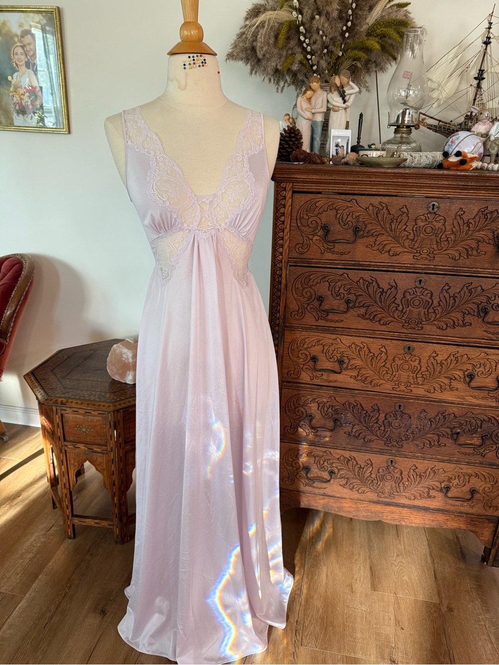 Rare vintage Olga nightgown